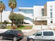 “Ens estan intoxicant”: la denúncia d’un veí contra el crematori de Cornellà desferma una gran polèmica